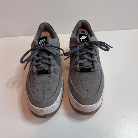 Nike Air Force 1 Sage Low Cool Grey Womens Size 9 - Picture 1 of 10